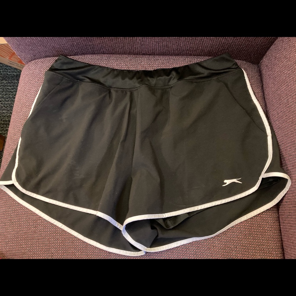 Tennis Shorts Lined with Pockets Elastic Waist